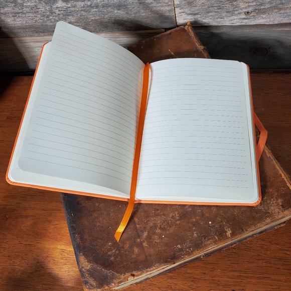 Lined Journal with Elastic Band Closure by Heart of Angelstar  NWOT - Picture 4 of 5